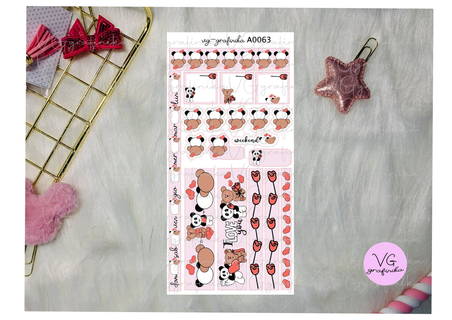 Hobonichi weeks A0063 Teddy and Bamboo LOVE