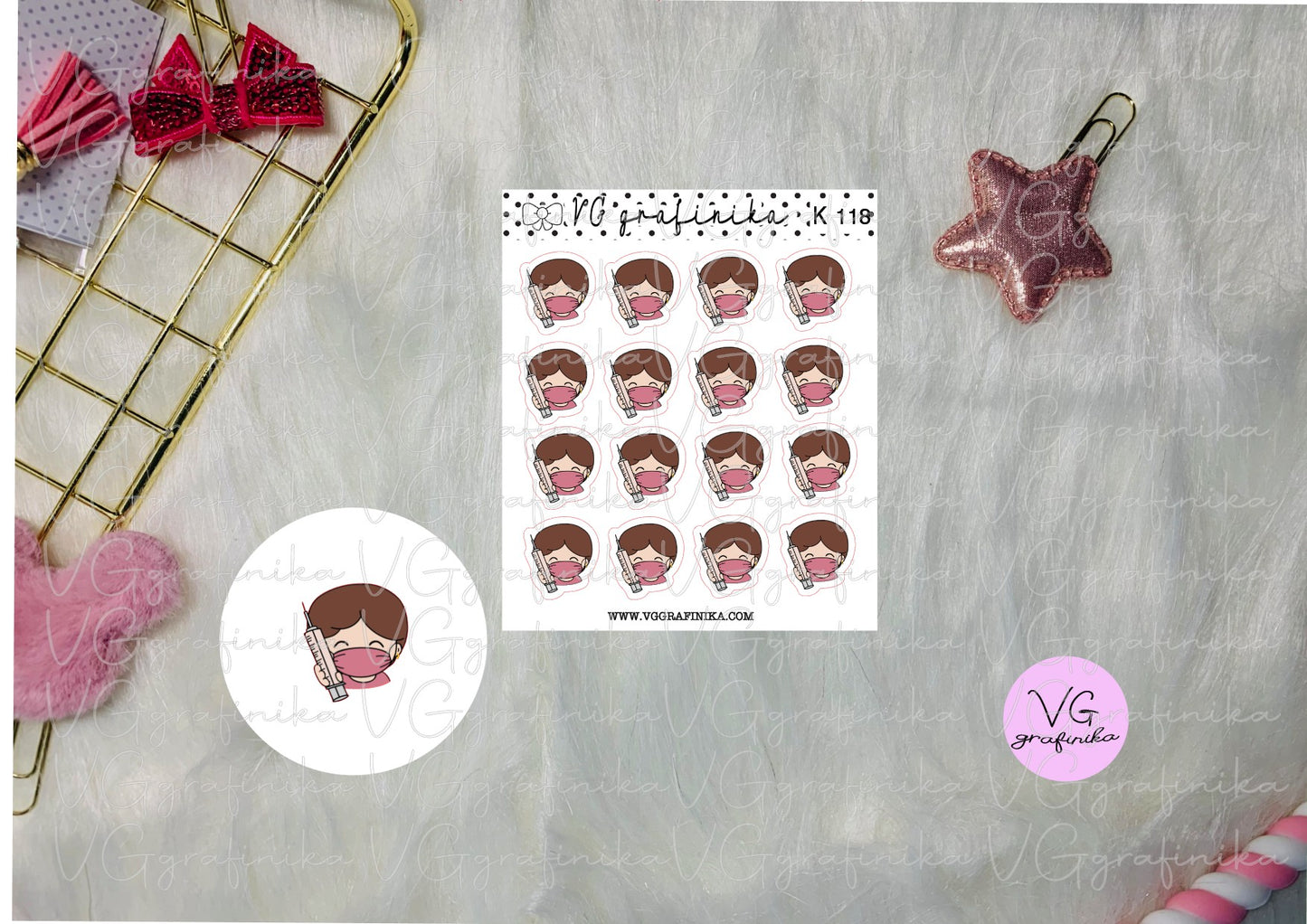 K 118 - vicky con mascherina - mask - covid - vaccino -