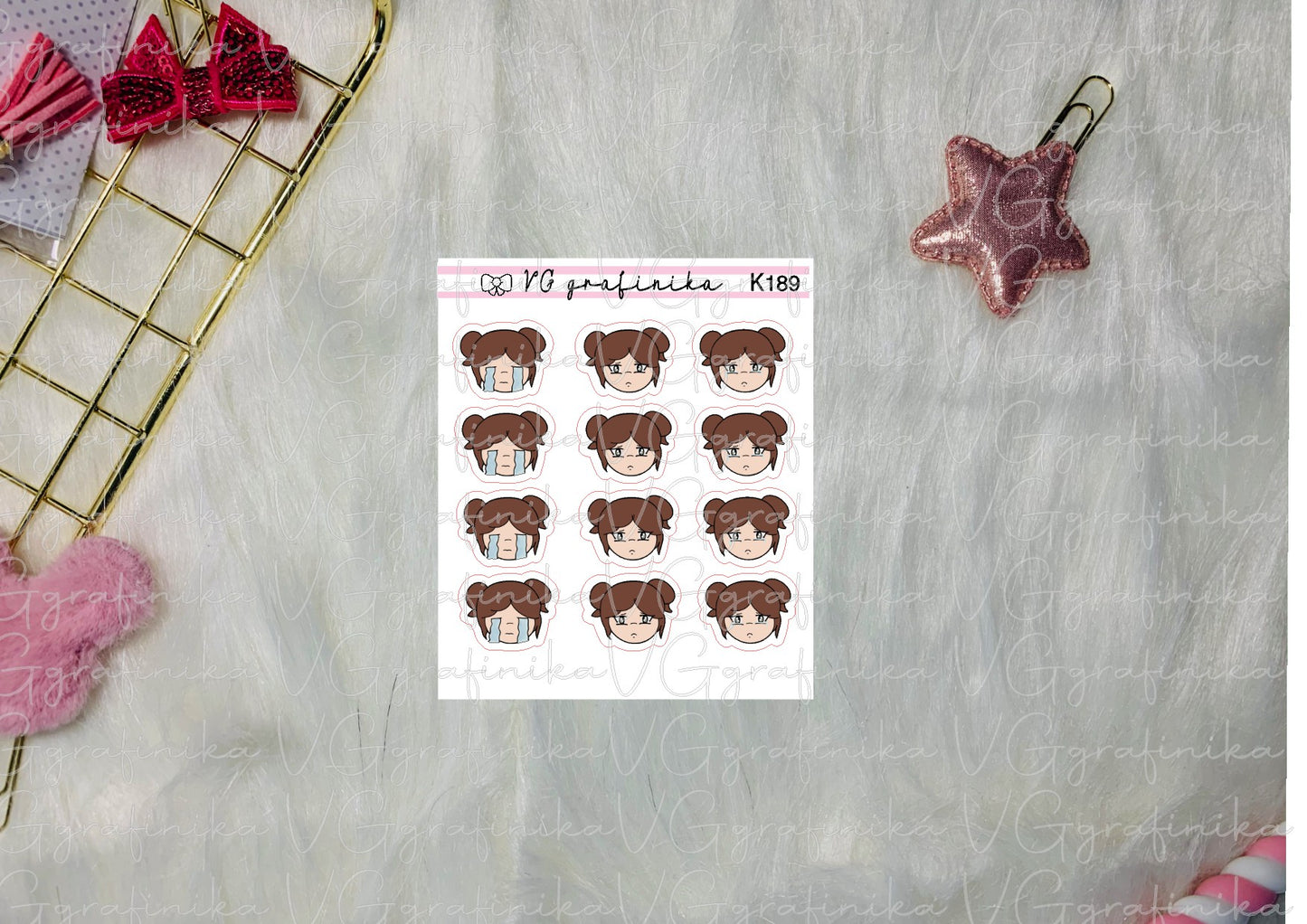 K 189 - emoji Vicky - cry - sad