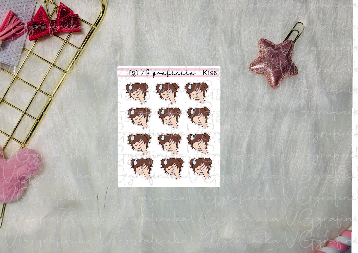 K 196 - emoji Vicky -