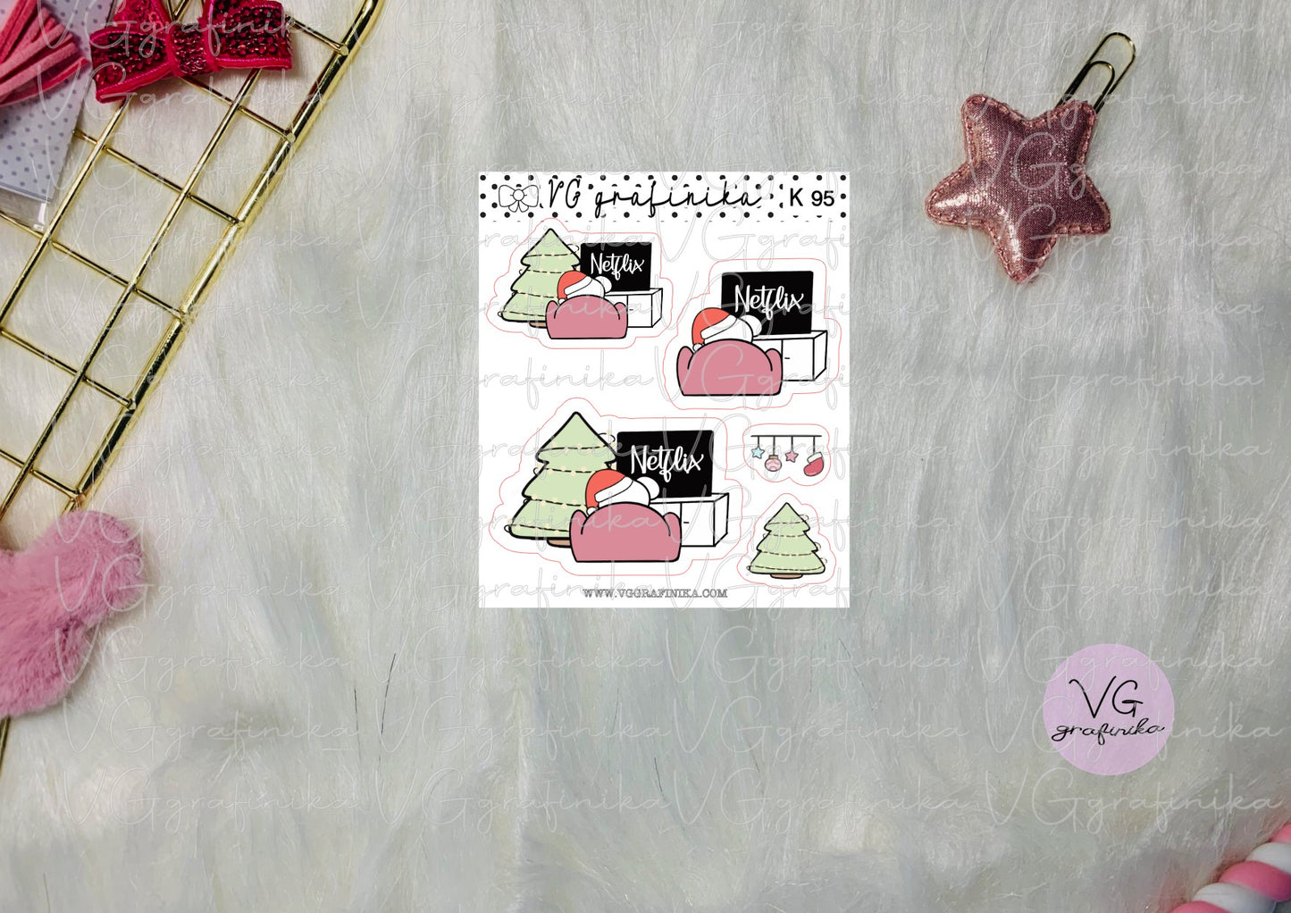 k95 - Netflix - Christmas - big nose